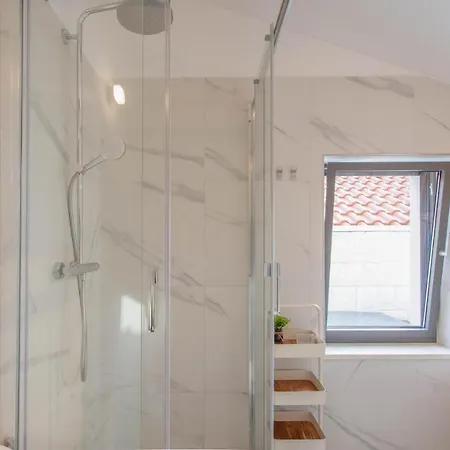In Rogoznica With 4 Bedrooms, Wifi And Private Swimming Pool * Rogoznica (Sibenik-Knin)
